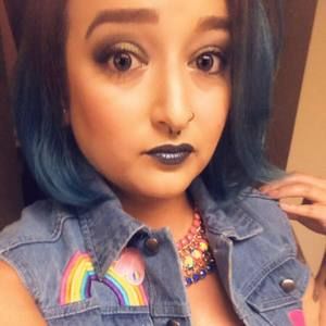 Meet your Posher, Tania